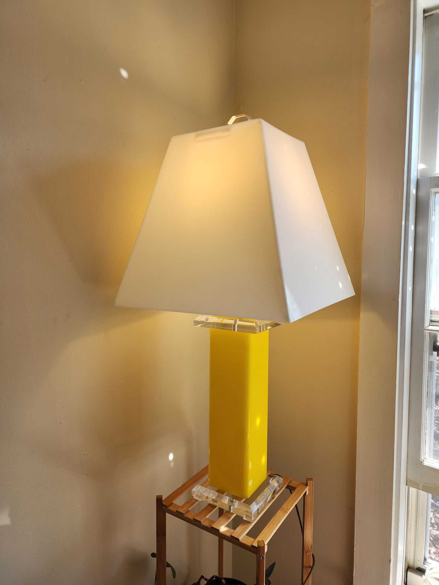 1970s Yellow Lucite and Acetate Custom Lamp from with diamond shaped fennial